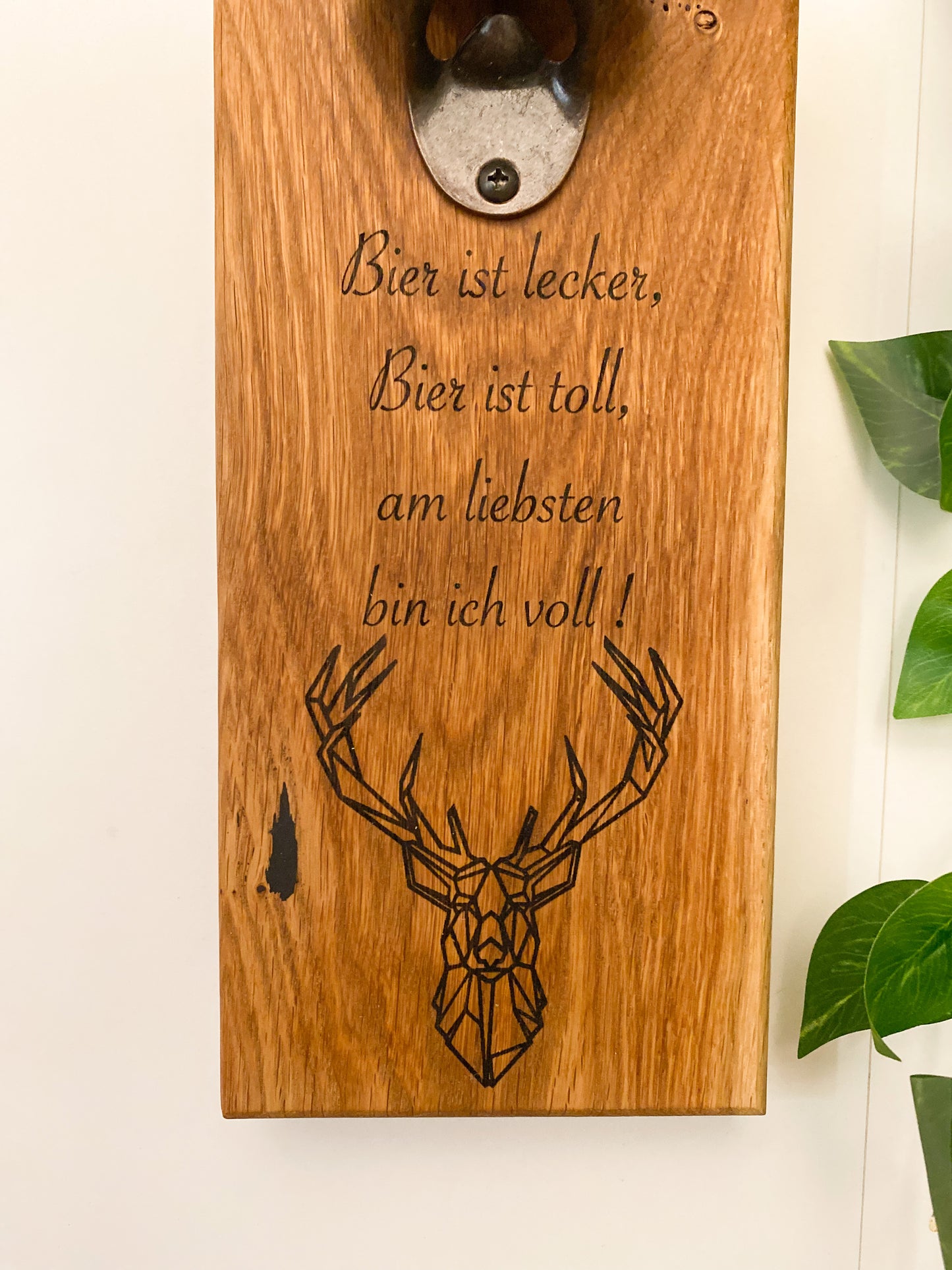 Flaschenöffner aus massiver Eiche für die Wand Magnetisch inkl. Lasergravur