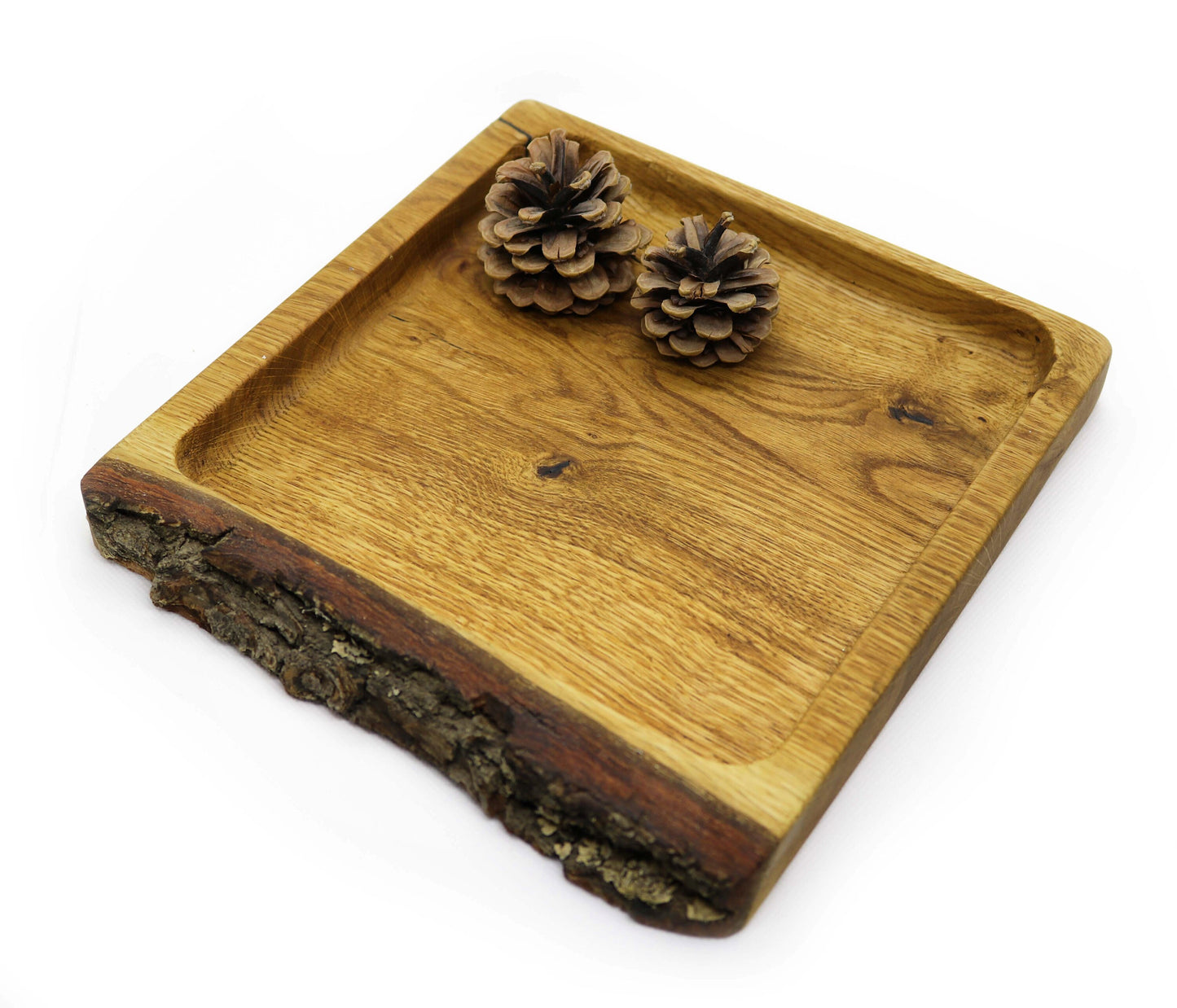 Dekorative Holzschale aus massiver Eiche mit Baumrinde