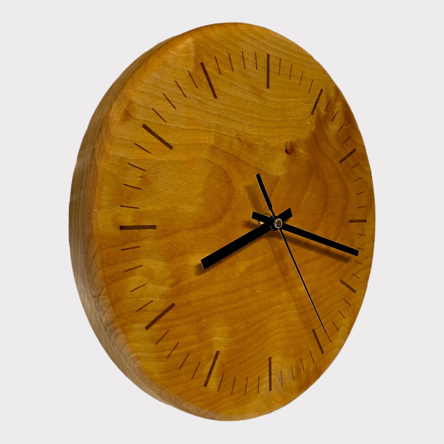 Wanduhr Birke Holz Woodclock Handmade Laser Design | Holzuhr Schwarze Zeiger modernes zeitloses Designerstück Unikat Wallclock Wood