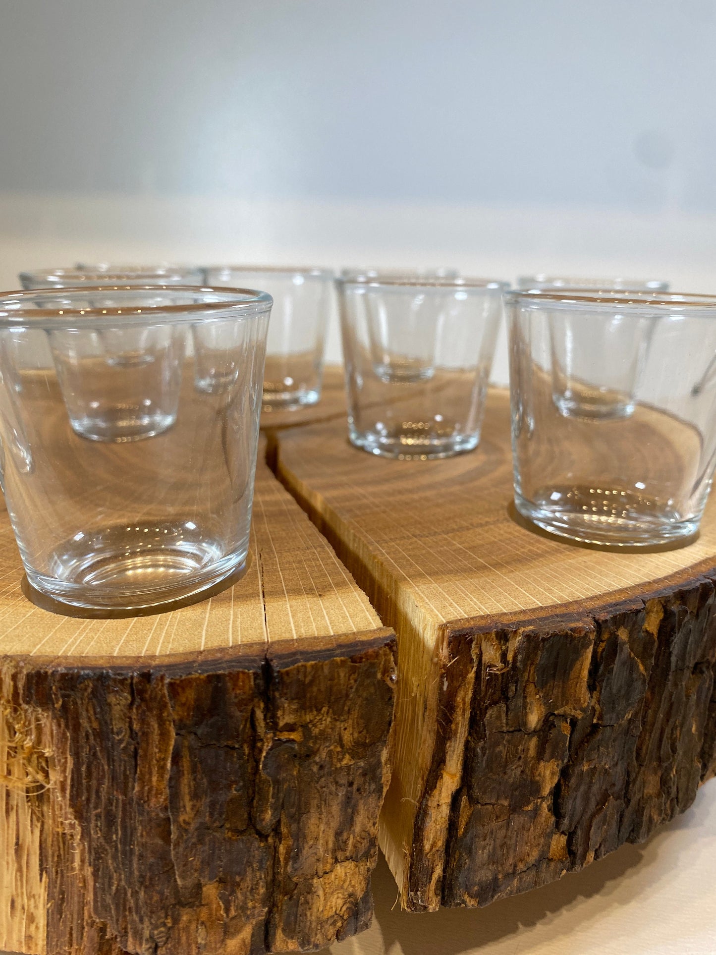 Baumscheibe Schnapsroulette Drehteller Eiche Holzbrett Shotgläser Gläser Männergeschenk Trinkspiel Schnapsglas Schnapsbrett