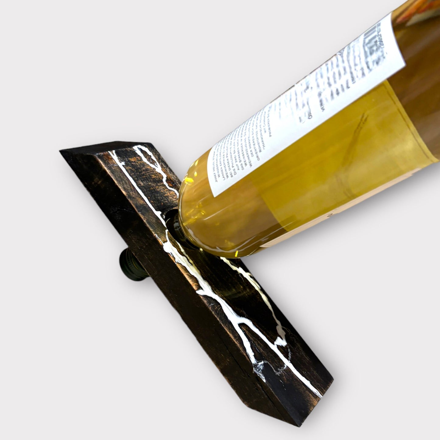 Weinflaschenhalter Weinständer magischer Flaschenhalter Lichtenbergfiguren fraktal burn Geschenk Weihnachten Vatertag Flasche Holz Epoxy