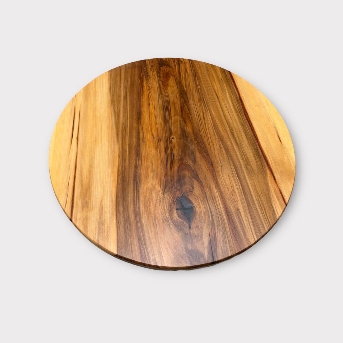 Exklusiver Beistelltisch aus Satinnussbaum | Handgefertigter Massivholz-Couchtisch mit Haarnadelbeinen | Einzigartiges Einzelstück